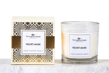 3-Wick Scented Candle - Velvet Musk